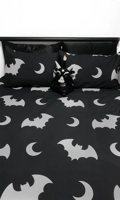Promo ๐ HELLS BLANKETS Bats Creature Of The Night | KING QUILT SET* ๐ 4 Promo ๐ HELLS BLANKETS Bats Creature Of The Night | KING QUILT SET* ๐ - Image 2