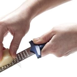 Best Pirce ✔️ PELEG DESIGN All Gratiator | CHEESE GRATER 👏 -DECOR Sales Store Gratiator CHEESE GRATER 11 700x700