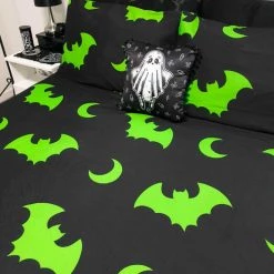 Best Sale 🛒 HELLS BLANKETS Bats Creature Of The Night [Toxic] | SUPER KING QUILT SET** 🎉 -DECOR Sales Store Hells Blankets Creatureofthenight 19 5b9ddfb3 a5a0 46ed 8923 503c44492088 700x700