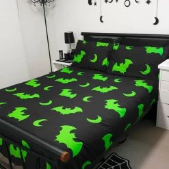 Best Sale 🛒 HELLS BLANKETS Bats Creature Of The Night [Toxic] | SUPER KING QUILT SET** 🎉 -DECOR Sales Store Hells Blankets Creatureofthenight 21 17879272 4c03 4d09 92fc e6738a263dd3 700x700