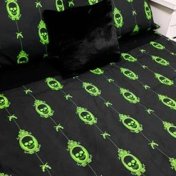 Buy 🛒 HELLS BLANKETS Gothic Homewares Toxic Nightmare | KING QUILT SET* 👍 -DECOR Sales Store Hells Blankets Toxic Nightmare Quilt Set 01 21349b9a 5d30 47b0 8a2f 2b11fab95459 700x700