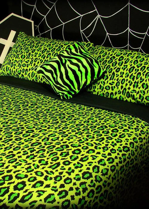 Best deal π HELLS BLANKETS Gothic Homewares Acid Leopard | QUEEN QUILT SET π€© 4 Best deal π HELLS BLANKETS Gothic Homewares Acid Leopard | QUEEN QUILT SET π€© - Image 3