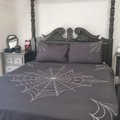 Best Sale 👍 HELLS BLANKETS Gothic Homewares Web Of Nightmares | KING QUILT SET 👏