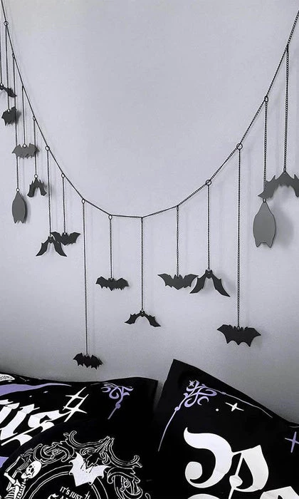 Budget ✨ KILLSTAR Colony Of Bats | HANGING BANNER 🤩 3 Budget ✨ KILLSTAR Colony Of Bats | HANGING BANNER 🤩