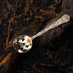 Cheap 😀 LIVELY GHOSTS Gothic Homewares Haunted Hallows [Gold] | TEA SPOON 🎁 -DECOR Sales Store lively ghosts haunted hallows gold tea spoon set 4 41762d0b 7ce0 473c b323 2952a6198261 700x700