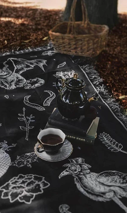 Cheapest 𧨠LIVELY GHOSTS Gothic Homewares The Creatures Woven | TAPESTRY BLANKET π 6 Cheapest 𧨠LIVELY GHOSTS Gothic Homewares The Creatures Woven | TAPESTRY BLANKET π - Image 4