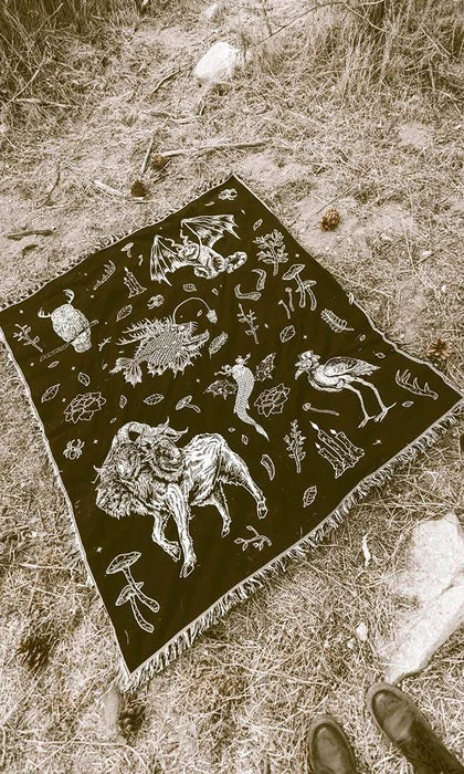 Cheapest 𧨠LIVELY GHOSTS Gothic Homewares The Creatures Woven | TAPESTRY BLANKET π 7 Cheapest 𧨠LIVELY GHOSTS Gothic Homewares The Creatures Woven | TAPESTRY BLANKET π - Image 5