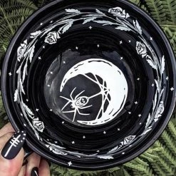 Outlet ❤️ ROGUE AND WOLF Gothic Homewares Black Widow | MUG" 💯 -DECOR Sales Store rogue and wolf black widow mug 18 8bd57cee 1a3d 41e8 a851 de5597659d4d 700x700