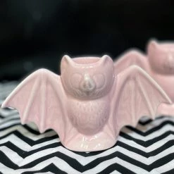Outlet ✔️ SOURPUSS Bats Bat [Pink] | CERAMIC CANDLESTICKS HOLDER* 😀 -DECOR Sales Store sourpuss bat pink ceramic candlesticks 4 87dedccf 38ad 47bc 91c5 d9ff2fca3276 700x700